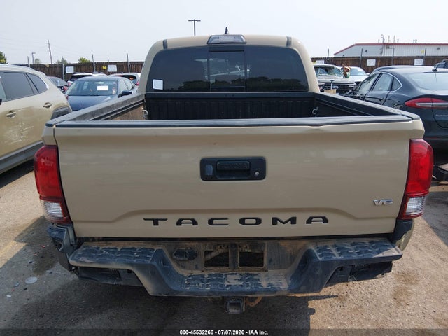 45532266 :رقم المزاد ، 3TMCZ5AN9JM157504 vin ، 2018 Toyota Tacoma Trd Off Road مزاد بيع