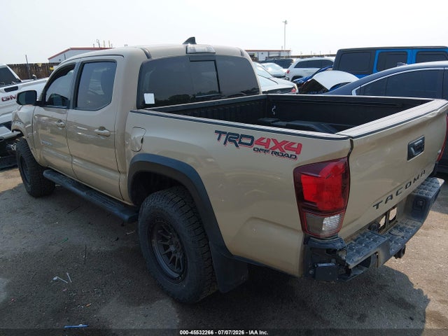 45532266 :رقم المزاد ، 3TMCZ5AN9JM157504 vin ، 2018 Toyota Tacoma Trd Off Road مزاد بيع