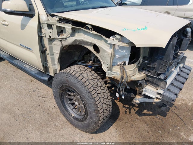 45532266 :رقم المزاد ، 3TMCZ5AN9JM157504 vin ، 2018 Toyota Tacoma Trd Off Road مزاد بيع