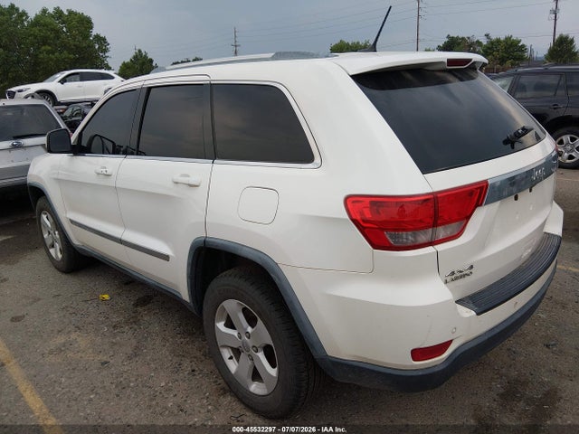 45532297 :رقم المزاد ، 1J4RR4GG0BC703584 vin ، 2011 Jeep Grand Cherokee Laredo مزاد بيع