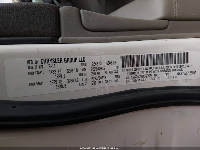 45532297 :رقم المزاد ، 1J4RR4GG0BC703584 vin ، 2011 Jeep Grand Cherokee Laredo مزاد بيع