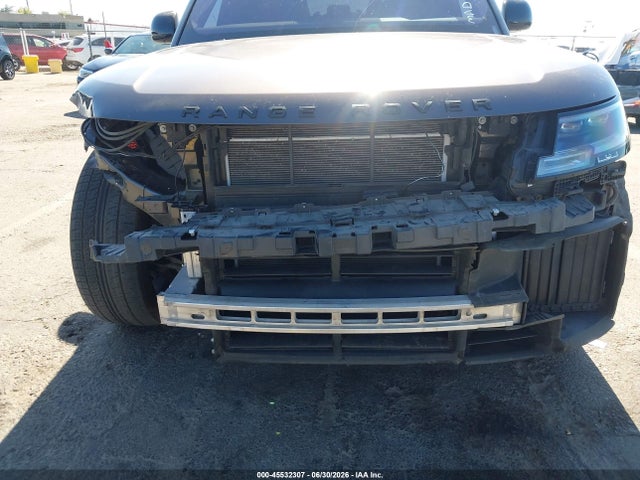 SALKPBE78PA052611 Land Rover Range Rover P530 Se