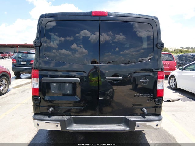45532325 :رقم المزاد ، 5BZBF0AA1MN850226 vin ، 2021 Nissan Nv Passenger Nv3500 Hd Sv مزاد بيع