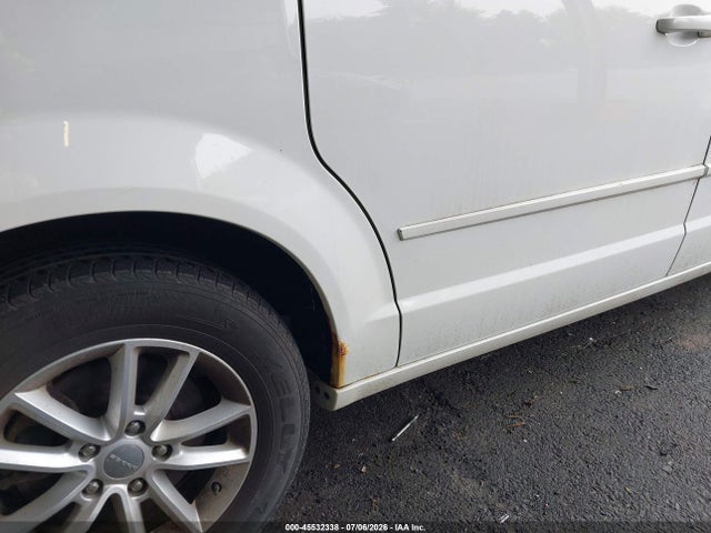 Auction sale of the 2016 Dodge Grand Caravan Sxt, vin: 2C4RDGCG7GR225481, lot number: 45532338