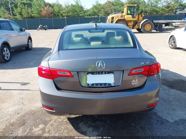 45532524 :رقم المزاد ، 19VDE1F52DE013768 vin ، 2013 Acura Ilx 2.0l مزاد بيع