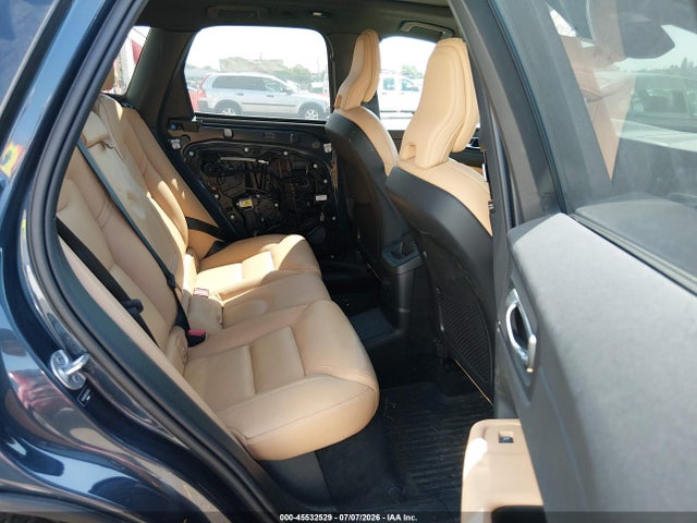 Продаж на аукціоні авто 2024 Volvo Xc60 Recharge Plug-in Hybrid T8 Ultimate Dark Theme, vin: YV4H60DM5R1829309, номер лоту: 45532529