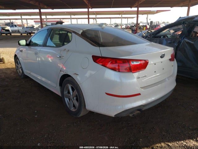 KIA Optima Lx 2015 KNAGM4A73F5650035 Image 3