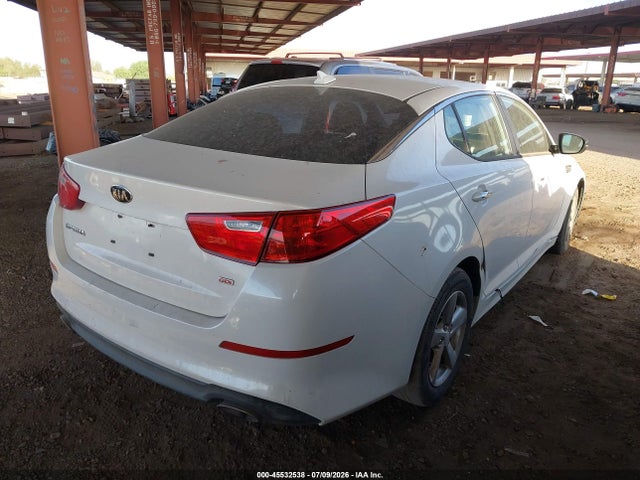 KIA Optima Lx 2015 KNAGM4A73F5650035 Image 4