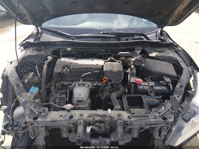 45532586 :رقم المزاد ، 1HGCR2F37GA163766 vin ، 2016 Honda Accord Lx مزاد بيع
