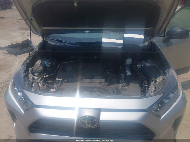 Toyota RAV4 LE 2020 2T3H1RFV4LC071405 Image 10