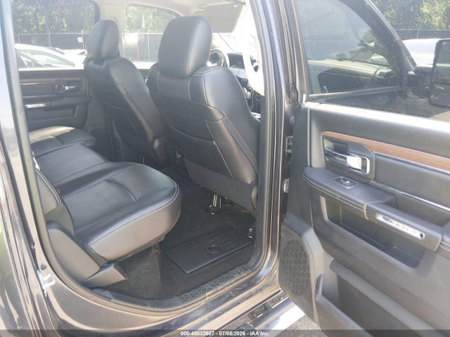 Auction sale of the 2017 Ram 1500 Laramie  4x4 5'7 Box, vin: 1C6RR7NT6HS692720, lot number: 45532607