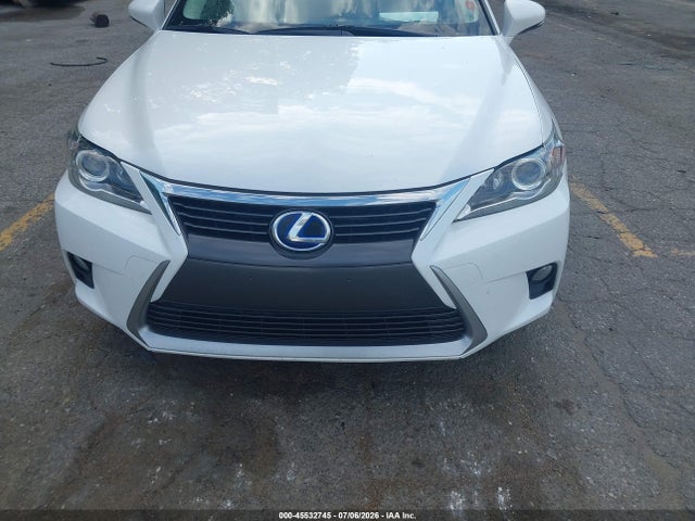Lexus CT 200H 2015 JTHKD5BH4F2220329 Image 12