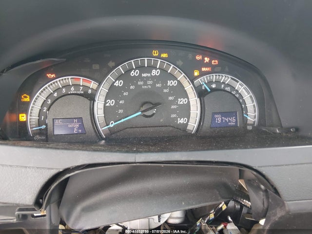 45532750 :رقم المزاد ، 4T1BF1FK2EU470919 vin ، 2014 Toyota Camry Se مزاد بيع