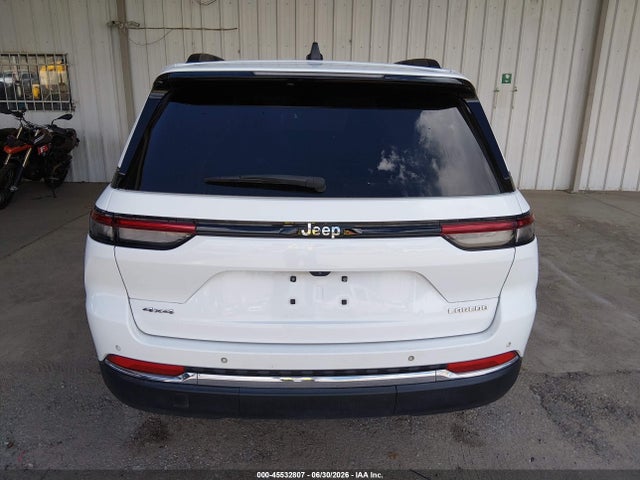 Продажа на аукционе авто 2023 Jeep Grand Cherokee Laredo 4x4, vin: 1C4RJHAGXP8857341, номер лота: 45532807