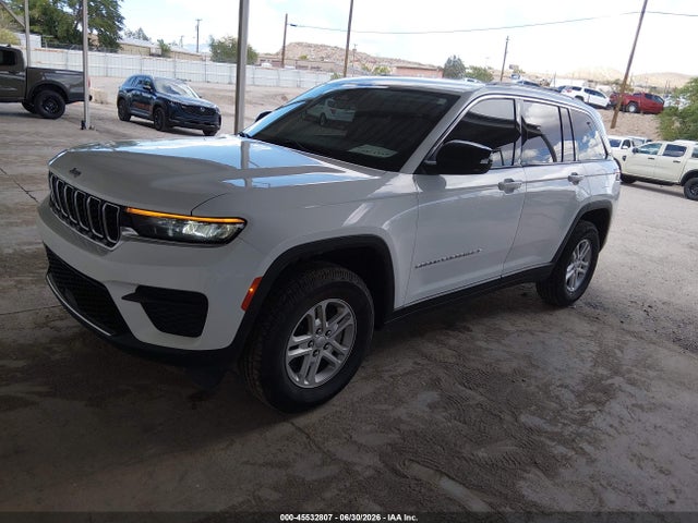 Продажа на аукционе авто 2023 Jeep Grand Cherokee Laredo 4x4, vin: 1C4RJHAGXP8857341, номер лота: 45532807