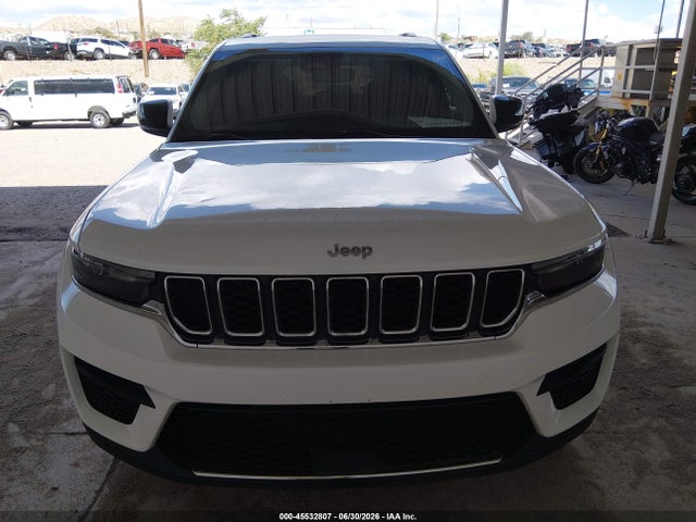 Продажа на аукционе авто 2023 Jeep Grand Cherokee Laredo 4x4, vin: 1C4RJHAGXP8857341, номер лота: 45532807
