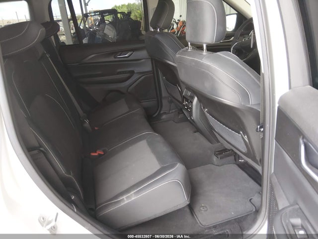 Продажа на аукционе авто 2023 Jeep Grand Cherokee Laredo 4x4, vin: 1C4RJHAGXP8857341, номер лота: 45532807