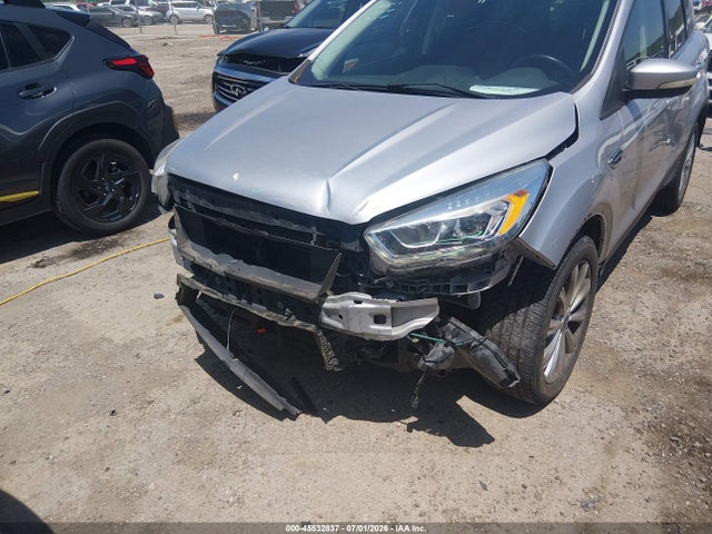 Продаж на аукціоні авто 2017 Ford Escape Titanium, vin: 1FMCU9JD3HUA60037, номер лоту: 45532837