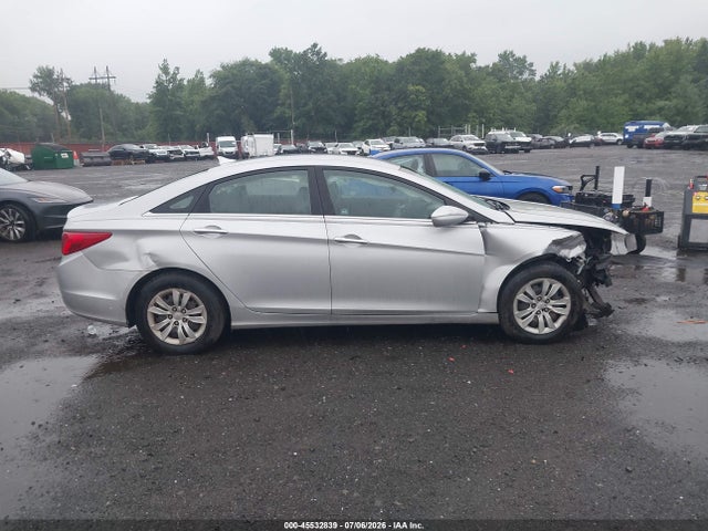 Продажа на аукционе авто 2011 Hyundai Sonata Gls, vin: 5NPEB4AC8BH184299, номер лота: 45532839