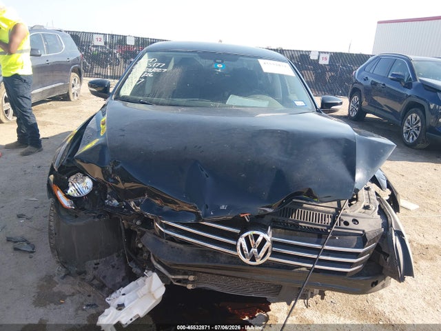 2013 Volkswagen Passat 2.5l S მანქანა იყიდება აუქციონზე, vin: 1VWAP7A38DC012397, აუქციონის ნომერი: 45532871