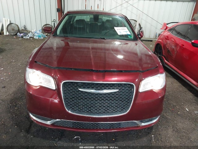 Продажа на аукционе авто 2017 Chrysler 300 Limited, vin: 2C3CCAAG3HH661930, номер лота: 45532895