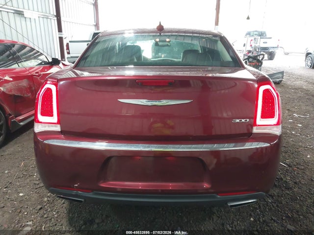 Продажа на аукционе авто 2017 Chrysler 300 Limited, vin: 2C3CCAAG3HH661930, номер лота: 45532895
