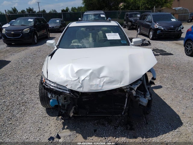 45532904 :رقم المزاد ، 1HGCT2B08HA003443 vin ، 2017 Honda Accord Touring V6 مزاد بيع