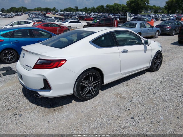 45532904 :رقم المزاد ، 1HGCT2B08HA003443 vin ، 2017 Honda Accord Touring V6 مزاد بيع