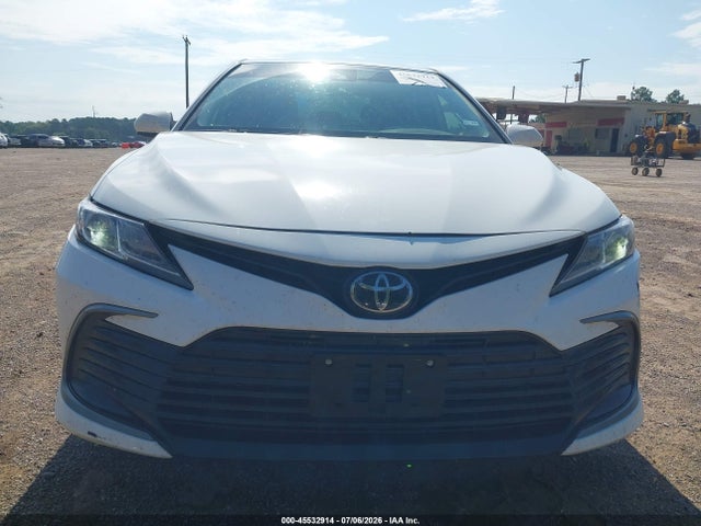 4T1C11AK5MU402915 Toyota CAMRY LE