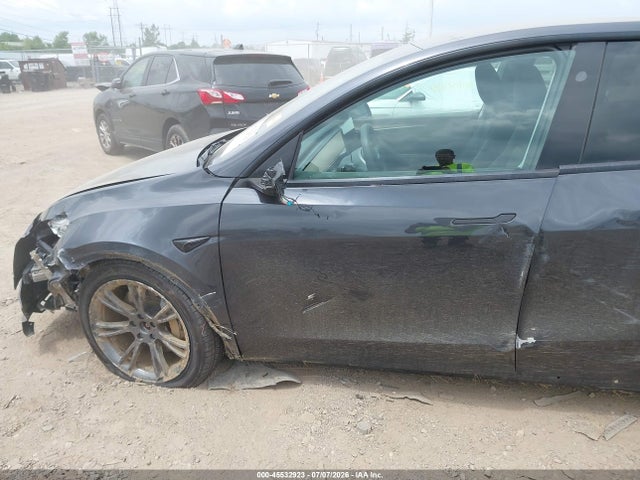 Auction sale of the 2024 Tesla Model Y Long Range Dual Motor All-wheel Drive, vin: 7SAYGDEE4RF128608, lot number: 45532923