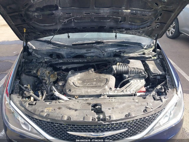 2C4RC1BG6HR720516 Chrysler Pacifica Touring-l