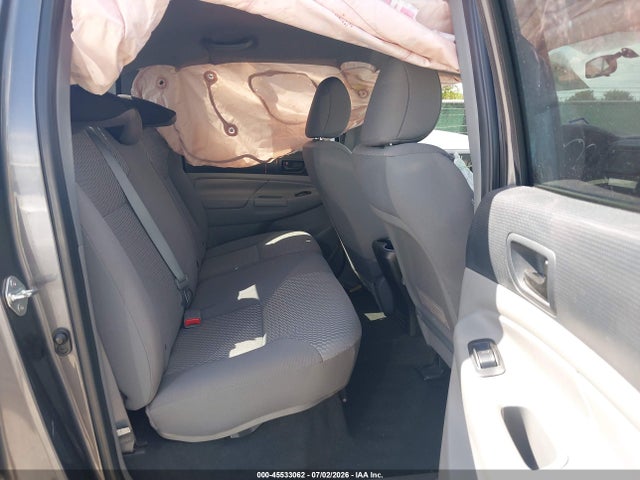 Toyota Tacoma Prerunner 2015 5TFJX4GN4FX047945 Image 8
