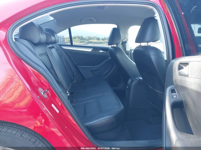45533082 :رقم المزاد ، 3VWDP7AJ1DM437129 vin ، 2013 Volkswagen Jetta 2.5l Se مزاد بيع