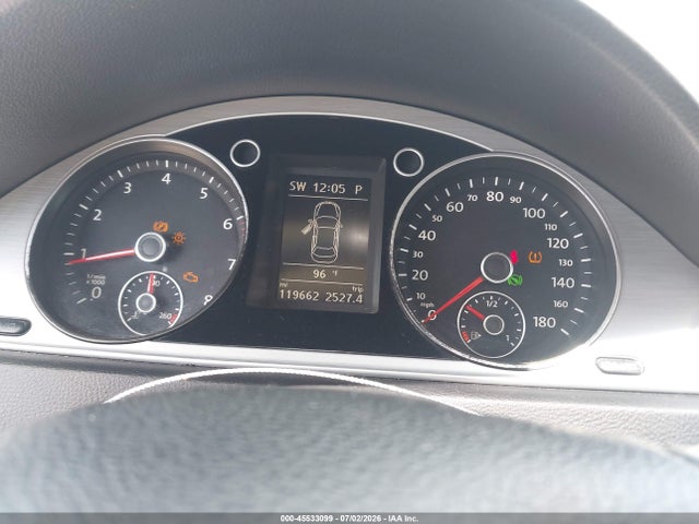 2013 Volkswagen Cc 2.0t Sport მანქანა იყიდება აუქციონზე, vin: WVWBP7AN2DE556942, აუქციონის ნომერი: 45533099