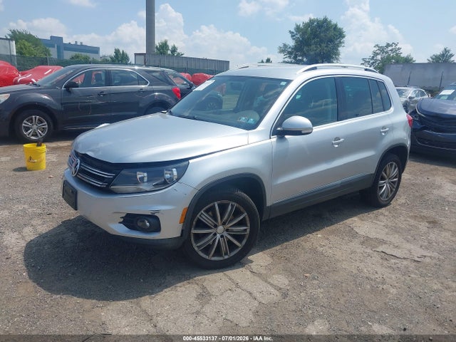 2014 Volkswagen Tiguan Se მანქანა იყიდება აუქციონზე, vin: WVGBV3AX0EW573763, აუქციონის ნომერი: 45533137