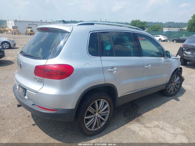 2014 Volkswagen Tiguan Se მანქანა იყიდება აუქციონზე, vin: WVGBV3AX0EW573763, აუქციონის ნომერი: 45533137