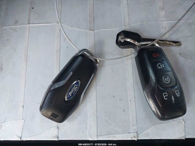 45533177 :رقم المزاد ، 3FA6P0LU5FR161298 vin ، 2015 Ford Fusion Hybrid Se مزاد بيع