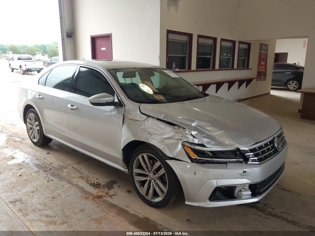 2018 Volkswagen Passat 2.0t Se მანქანა იყიდება აუქციონზე, vin: 1VWBA7A31JC001453, აუქციონის ნომერი: 45533204