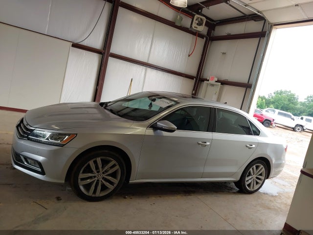 2018 Volkswagen Passat 2.0t Se მანქანა იყიდება აუქციონზე, vin: 1VWBA7A31JC001453, აუქციონის ნომერი: 45533204