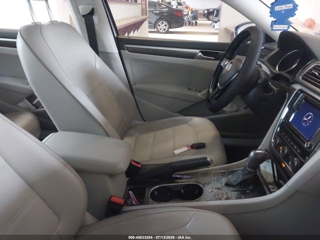 2018 Volkswagen Passat 2.0t Se მანქანა იყიდება აუქციონზე, vin: 1VWBA7A31JC001453, აუქციონის ნომერი: 45533204