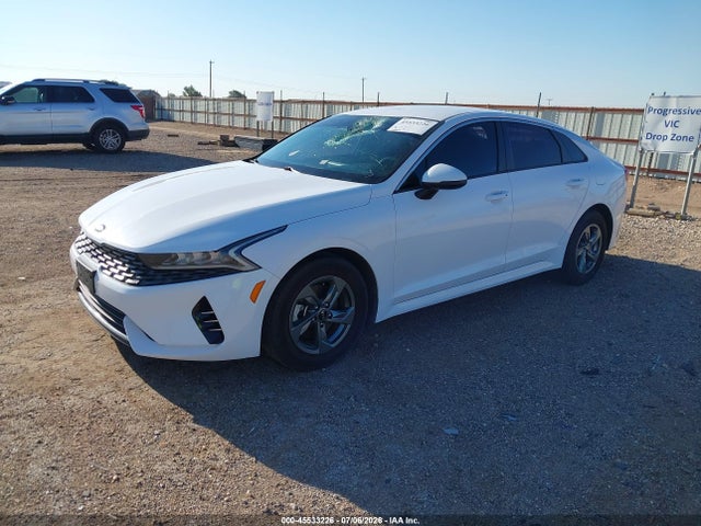 KIA K5 LXS 2021 5XXG14J2XMG015211 Image 2