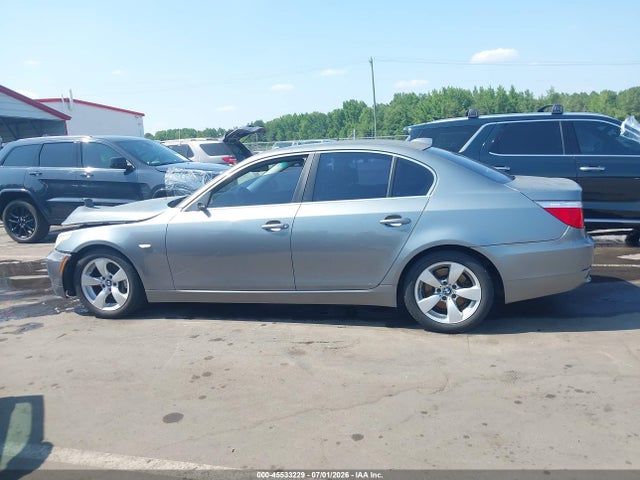 2008 Bmw 528i მანქანა იყიდება აუქციონზე, vin: WBANU53518CT15685, აუქციონის ნომერი: 45533229