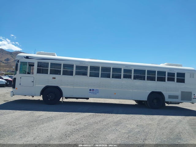Blue Bird School Bus / Transit Bus 2015 1BABNBPA4FF311032 Image 2