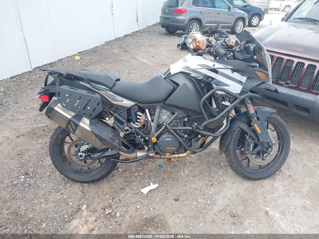 45533280 :رقم المزاد ، VBKV79408LM920258 vin ، 2020 Ktm 1290 Super Adventure S مزاد بيع