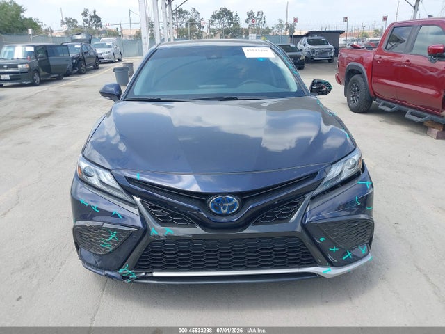 4T1K31AK5NU599768 Toyota Camry Xse Hybrid
