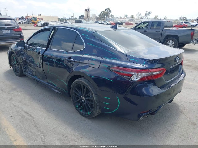 4T1K31AK5NU599768 Toyota Camry Xse Hybrid