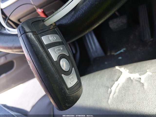 Продаж на аукціоні авто 2012 Bmw 528i, vin: WBAXG5C50CDY30065, номер лоту: 45533304