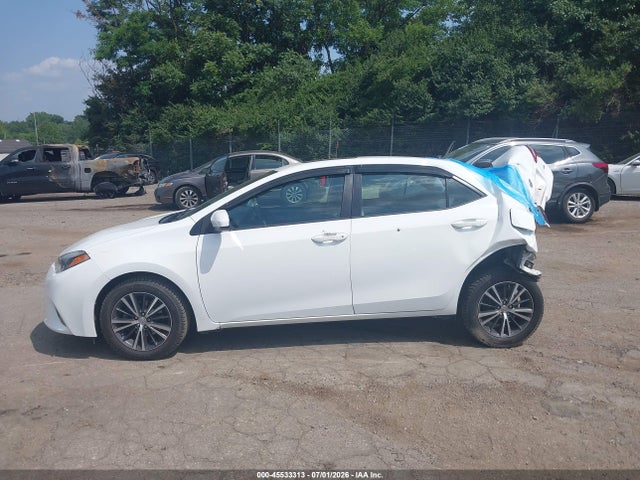 Toyota Corolla Le Plus 2016 2T1BURHE4GC714067 Image 14