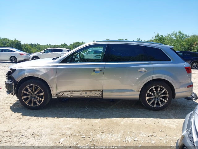 Продажа на аукционе авто 2018 Audi Q7 3.0t Premium, vin: WA1LAAF78JD037872, номер лота: 45533344