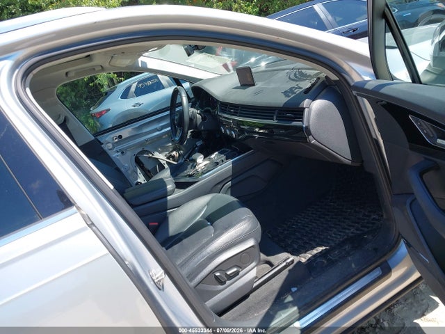 Продажа на аукционе авто 2018 Audi Q7 3.0t Premium, vin: WA1LAAF78JD037872, номер лота: 45533344